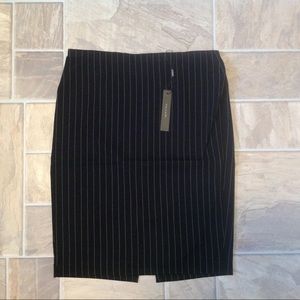 T TAHARI PINSTRIPE PENCIL SKIRT BLACK IVORY NWT 10